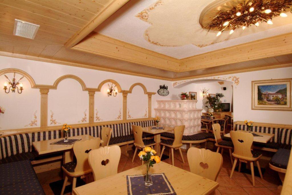 Albergo Fiordaliso Canazei Exteriér fotografie
