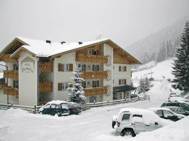 Albergo Fiordaliso Canazei Exteriér fotografie