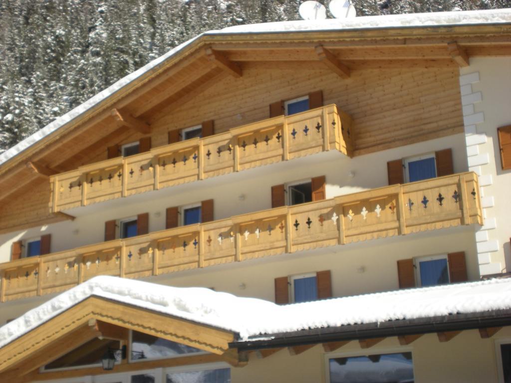 Albergo Fiordaliso Canazei Exteriér fotografie