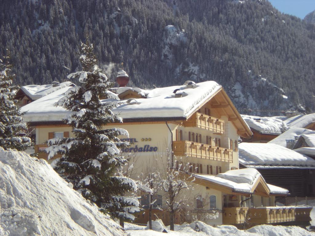 Albergo Fiordaliso Canazei Exteriér fotografie