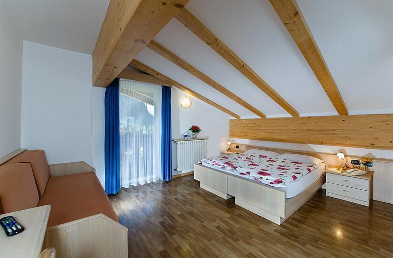 Albergo Fiordaliso Canazei Pokoj fotografie