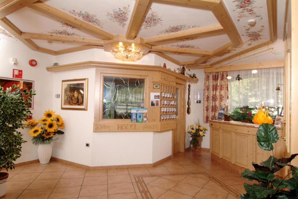 Albergo Fiordaliso Canazei Pokoj fotografie